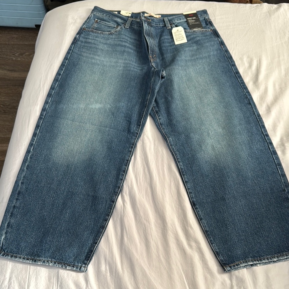 Women’s Levi’s Baggy Dad Jean